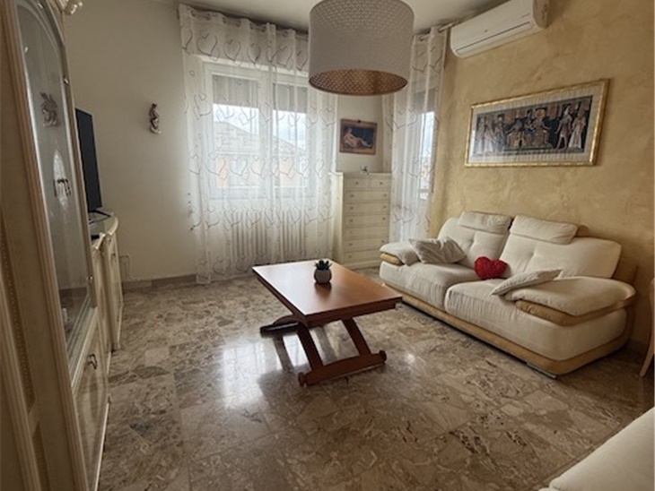 Appartamento, villa, negozio e affitto | INZAGO Via Vescovo Garibaldo 3